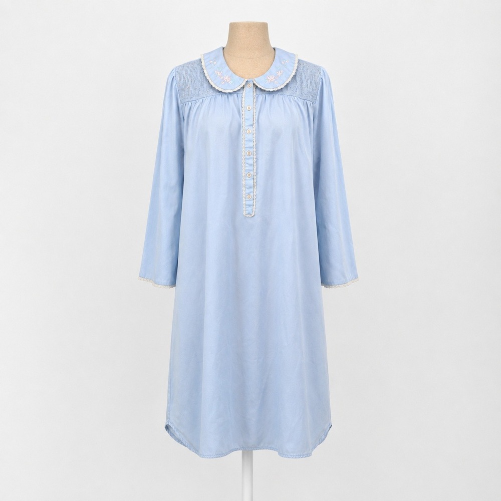 Vintage 90s Floral Embroidered Maxi Nightgown L Blue Long Sleeve Cottage Prairie